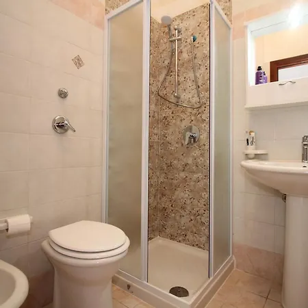 Trilocale 4 Moderno Con Patio A Apartment