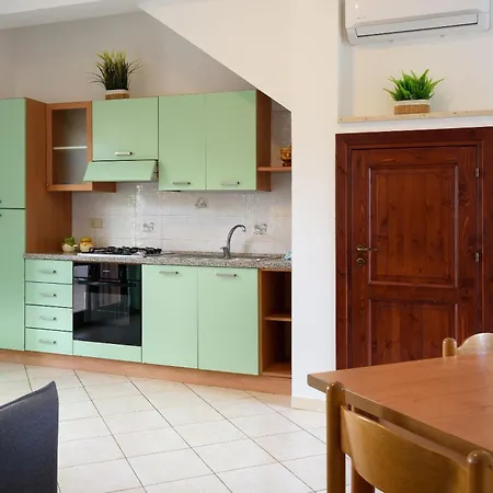 Trilocale 4 Moderno Con Patio A Appartamento *