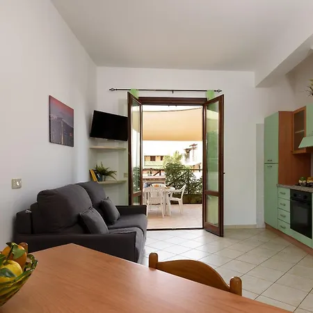 Trilocale 4 Moderno Con Patio A *